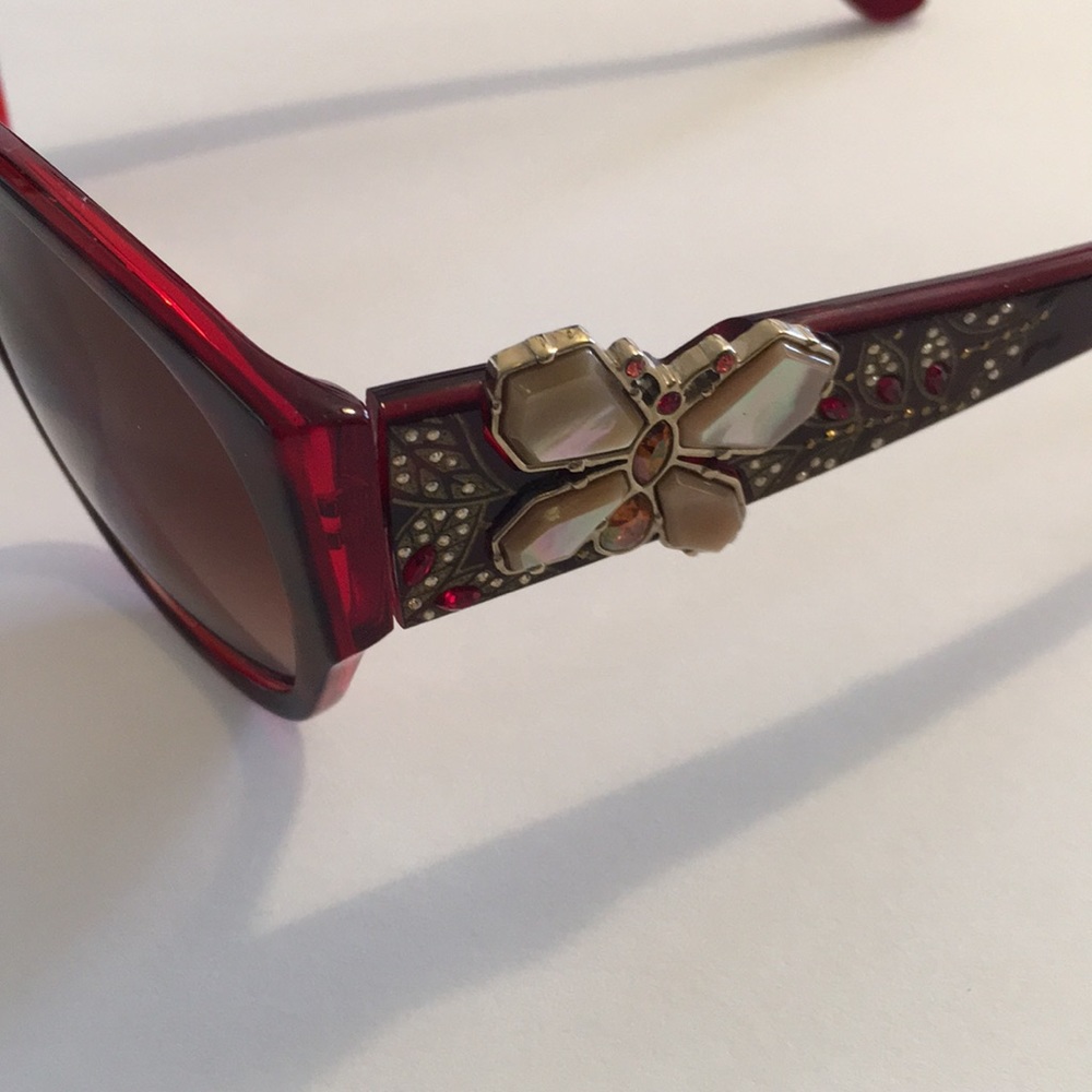 New Judith Leiber butterfly rhinestone sunglasses
